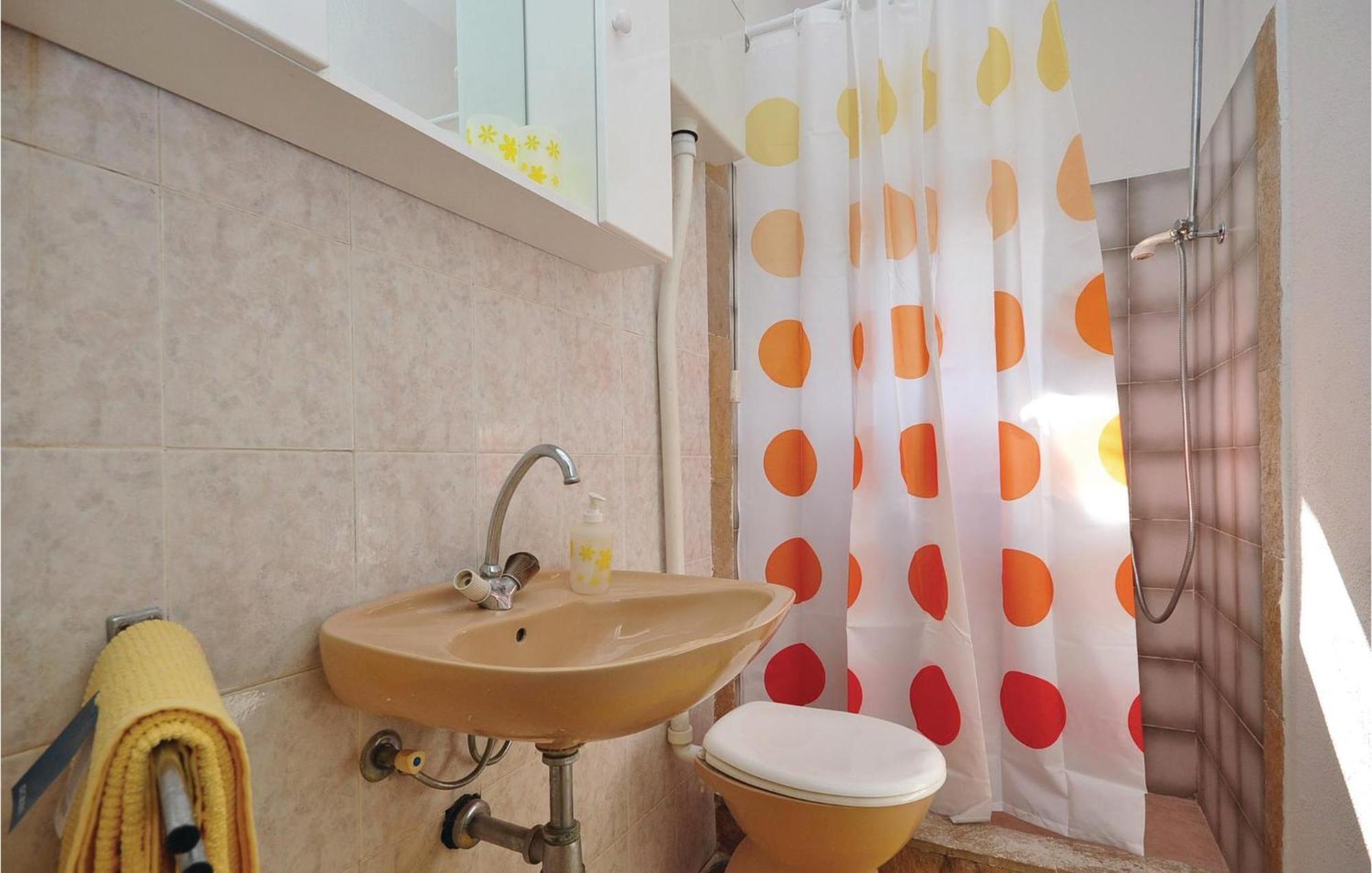 Pet Friendly Home In Postira With Kitchen Εξωτερικό φωτογραφία